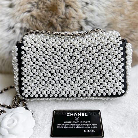 chanel 19s pearl mini flap bag|chanel bag 19 price.